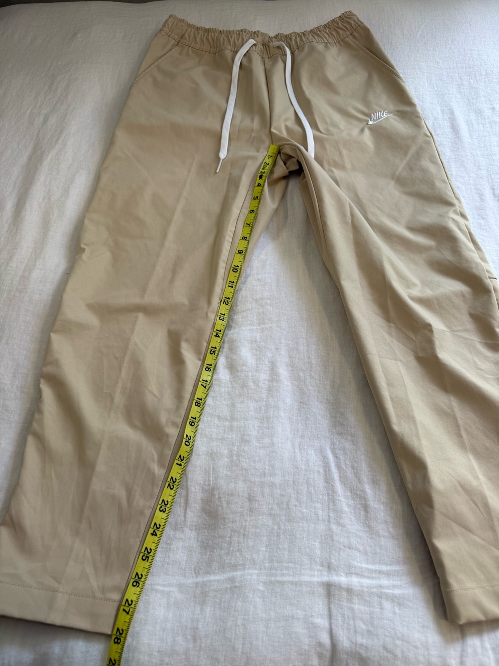 Nike Club Men's Woven Tapered Leg Pants DX0623-126 - Picture 15 of 16